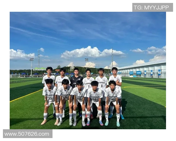 重庆足球队的默契配合揭秘让我们一起领略足球的魅力与激情